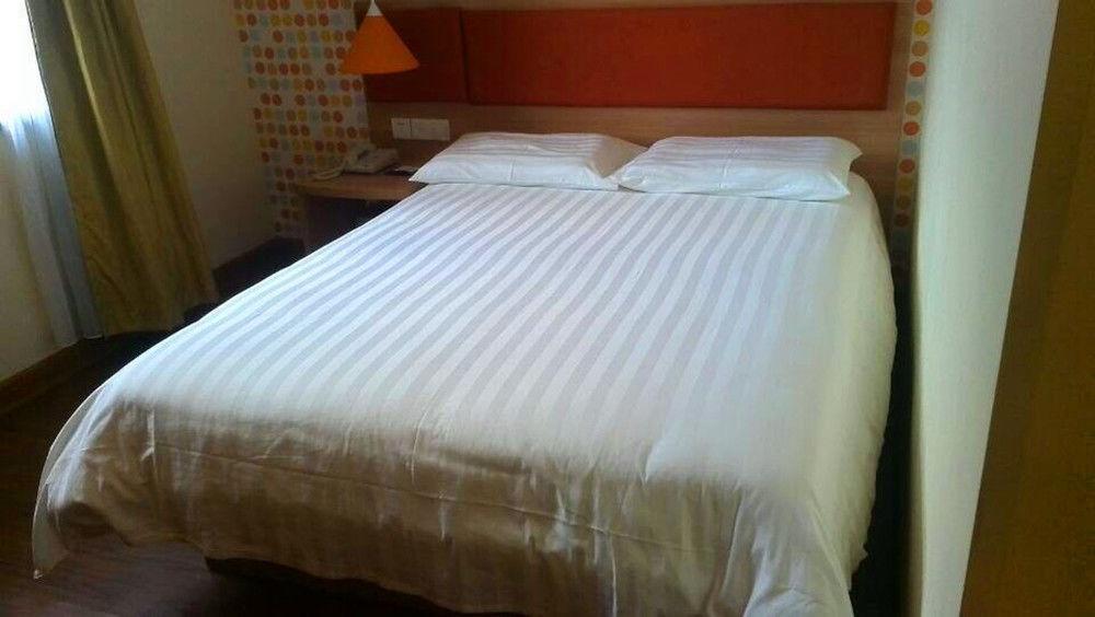 Home Inn 广州 外观 照片